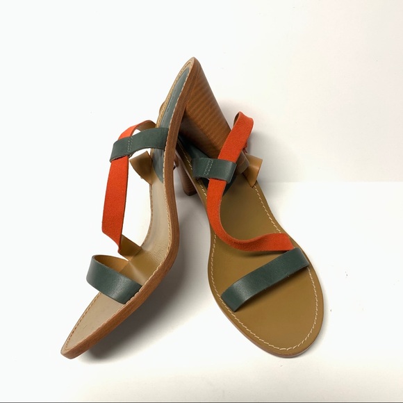 L. L. Bean Signature Sandal Heel - Picture 2 of 10